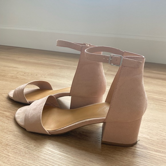 Blush Pink Block Heels - Picture 7 of 9